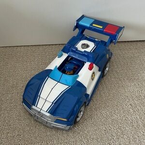 Paw Patrol Large Chase's 2-in 1 Transforming Movie City Cruiser*